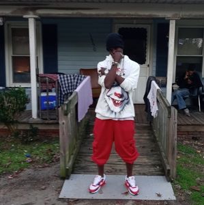 Meet your Posher, Thomas